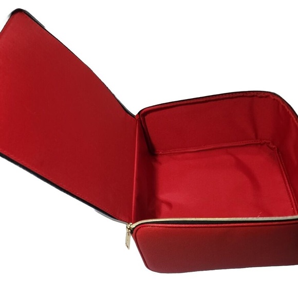 New Estée Lauder Cosmetic Makeup Bag!!🔥🔥🔥 - Picture 4 of 16